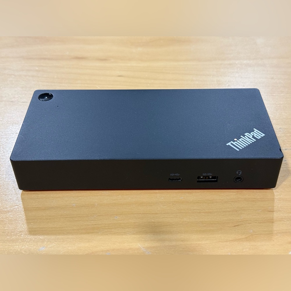 lenovo thinkpad USB-C dock model LDA-KP New( Open Box) No power Supply.